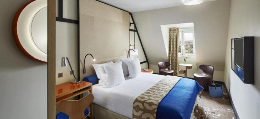 Bel-Ami 5* в Париже