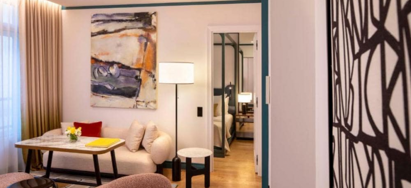 Bel-Ami 5* в Париже