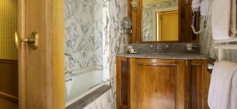 Chambiges Elysees 4* в Париже