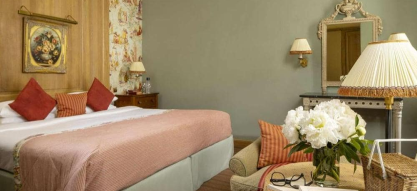 Chambiges Elysees 4* в Париже