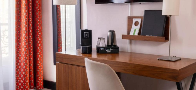 Hotel Elysees Bassano 4* в Париже