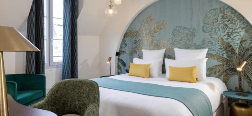 Hotel Elysees Bassano 4* в Париже