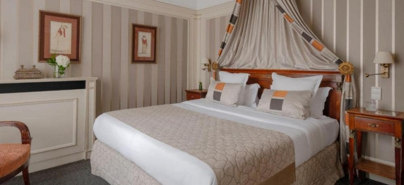 Napoleon Paris 5* в Париже