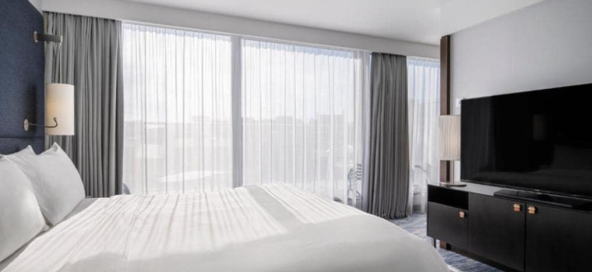 Renaissance Arc de Triomphe 5* в Париже