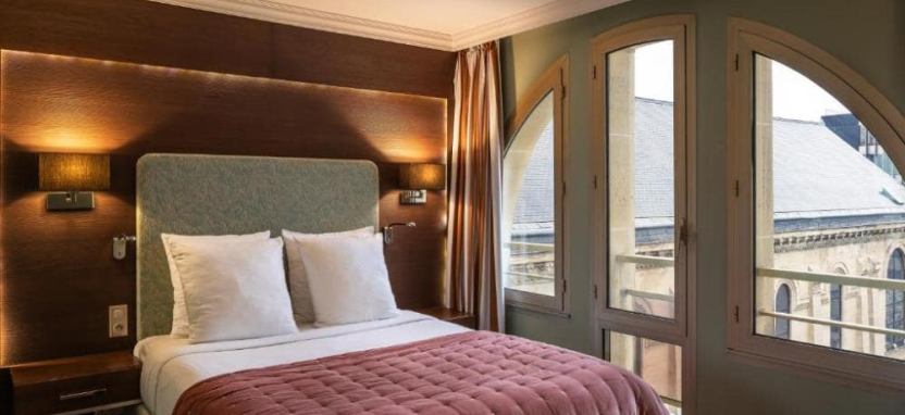 Royal Garden Champs Elysees в Париже