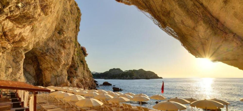 Una Hotels Capotaormina в Таормине на острове Сицилия