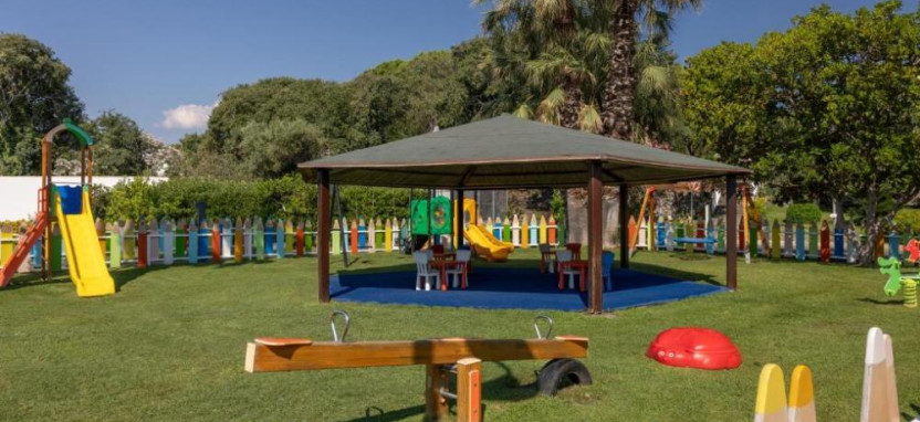 Una Hotels Naxos Beach 4* в Джардини Наксос на острове Сицилия