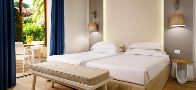 Una Hotels Naxos Beach 4* в Джардини Наксос на острове Сицилия