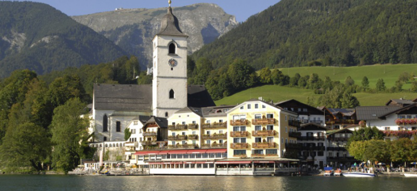 Отель Im Weissen Roessl Romantik Hotel в Санкт-Вольфганге.