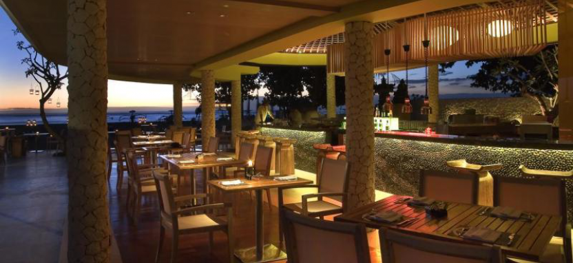 Holiday Inn Resort Baruna Bali 5*