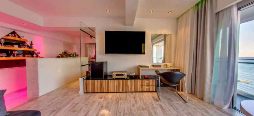 The Ciao Stelio Deluxe 5* в Ларнаке