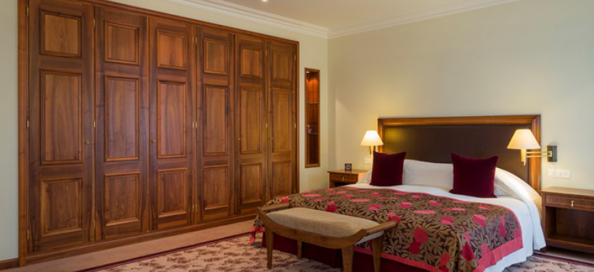 Suvretta House 5* отель в Санкт-Морице.