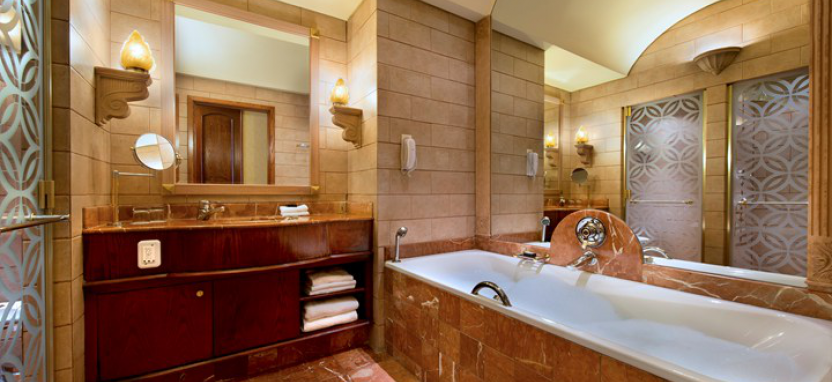 The Michelangelo Hotel on Sandton Square в Йоханнесбурге забронировать отель.