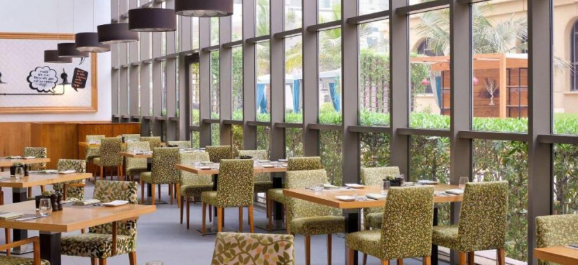 Movenpick Hotel Jumeirah Beach 5* в Дуба