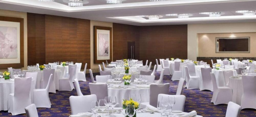 Movenpick Hotel Jumeirah Beach 5* в Дуба