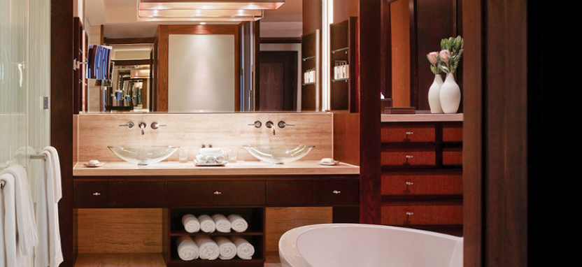 Отель One &Only Cape Town забронировать отель.