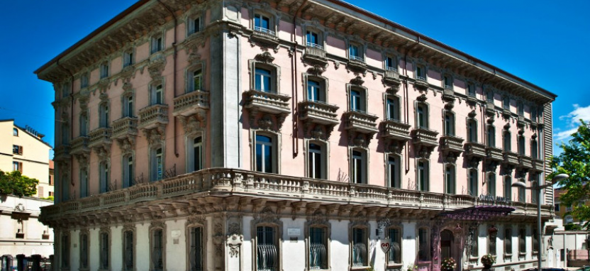 Chateau Monfort в Милане