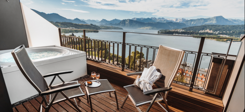 Art Deco Hotel Montana 4* в Люцерне.