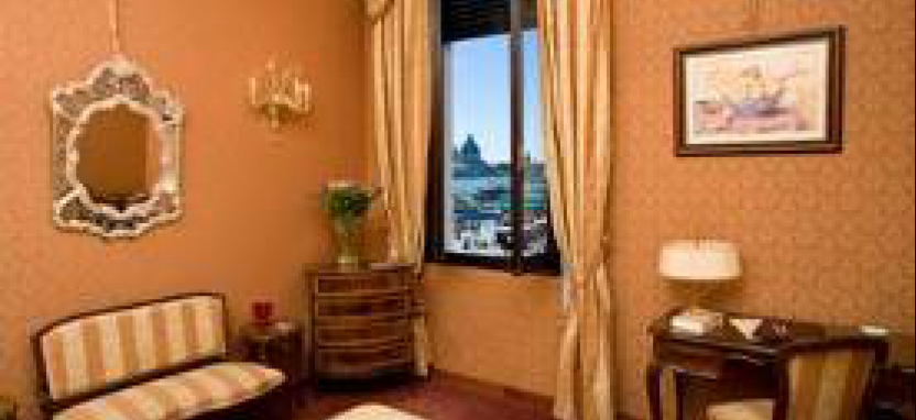 Отель Locanda Vivaldi в Венеции забронировать отель.