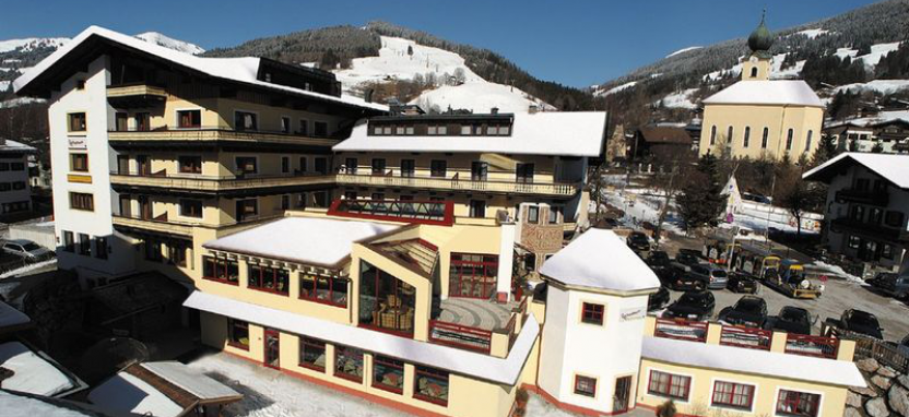 Отель Alpinresort Sport & Spa в Заальбахе забронировать отель.