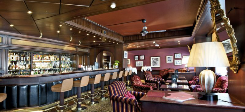 Отель Crowne Plaza Salzburg - The Pitter забронировать отель.