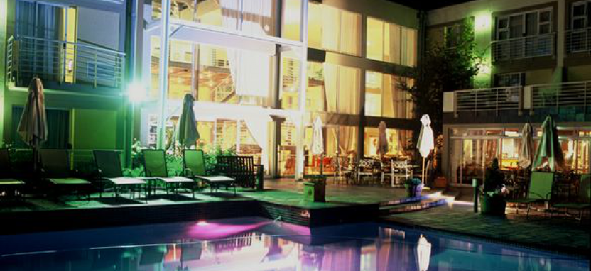 Protea Hotel Knysna Quays в Найзне забронировать отель.