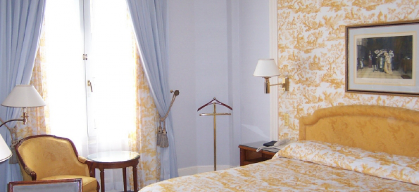 Отель Prince de Galles в Париже забронировать отель.
