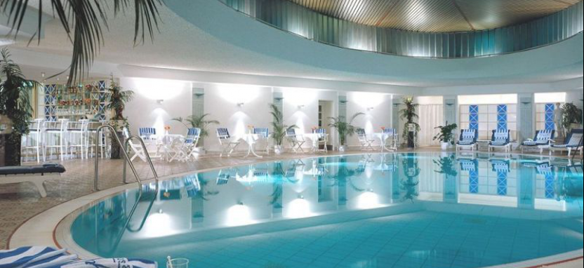Kempinski Hotel Bristol 5* в Берлине.