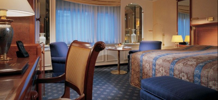 Kempinski Hotel Bristol 5* в Берлине.