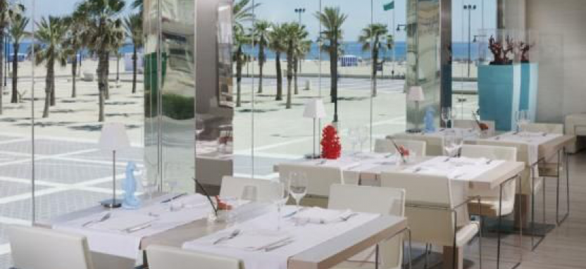 Hotel Las Arenas Balneario Resort 5* в Валенсии