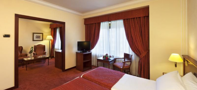 El Аvenida Рalace 4* в Барселоне