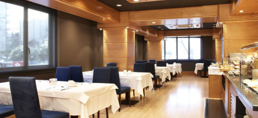 Hotel Barcelona Universal 4* в Барселоне