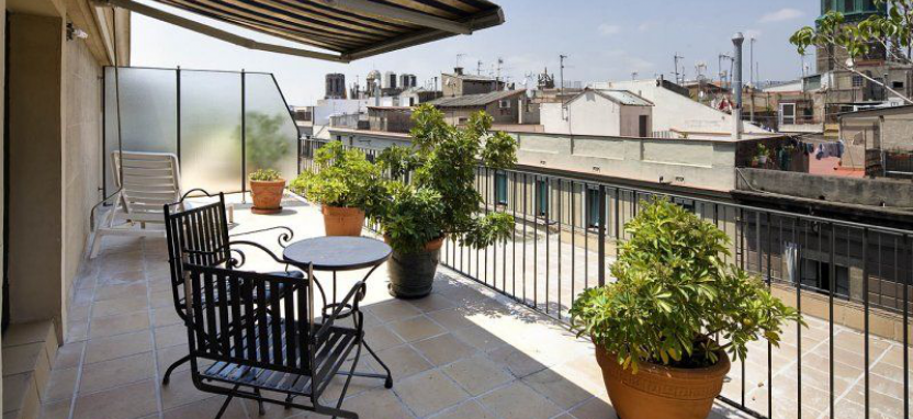 Gran Hotel Barcino 4* в Барселоне