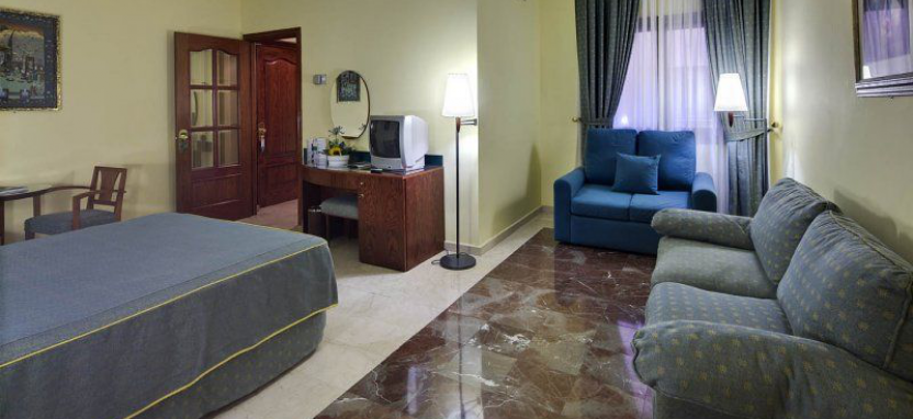 Gran Hotel Barcino 4* в Барселоне