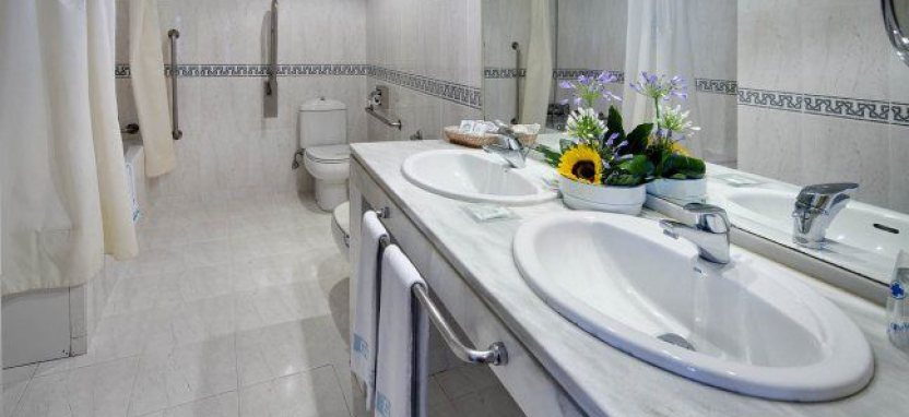 Gran Hotel Barcino 4* в Барселоне