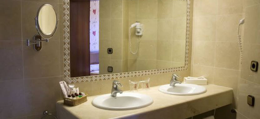 Colon Hotel Barcelona 4* в Барселоне