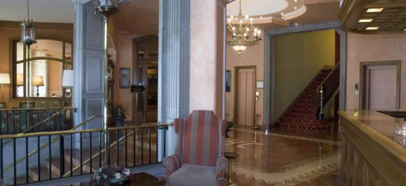 Colon Hotel Barcelona 4* в Барселоне