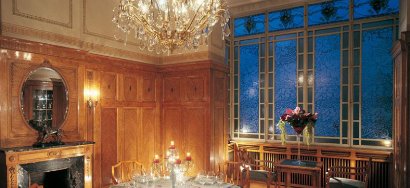 Beau-Rivage Geneva 5* в Женеве.