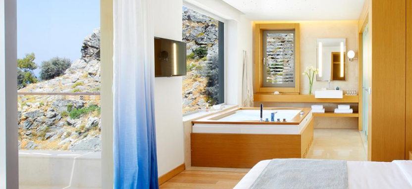 Lindos Blu Luxury Hotel & Suites на острове Родос.