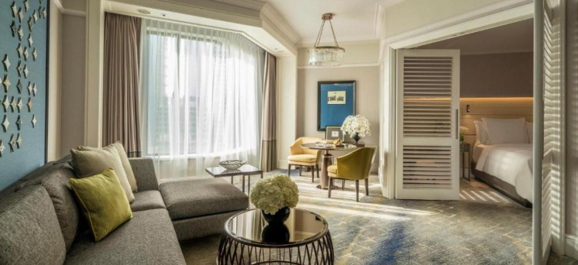 Four Seasons Hotel Singapore 5*