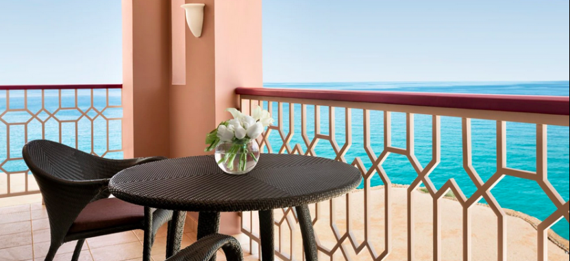 Shangri-La Al Husn Resort & Spa забронировать отель в Маскат Оман.