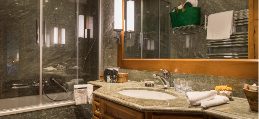 Riffelalp Resort 2222 m 5* на курорте Церматт.