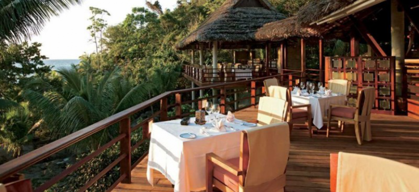 Constance Lemuria 5* (о. Праслен)