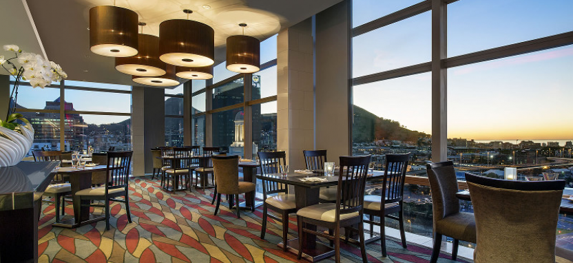 Westin Grand Cape Town Arabella Quays Hotel в Кейптауне забронировать отель.